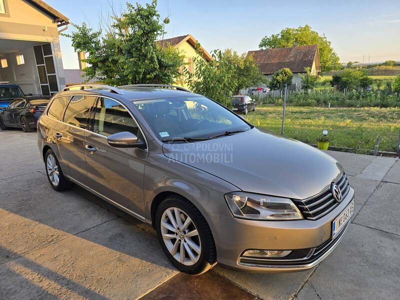 Volkswagen Passat B7 2.0 TDI//HIGHLINE//