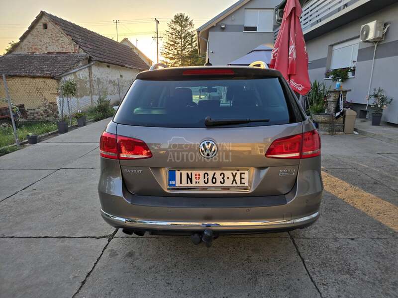 Volkswagen Passat B7 2.0 TDI//HIGHLINE//