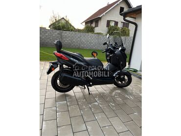 Yamaha X MAX 300 IRON MAX