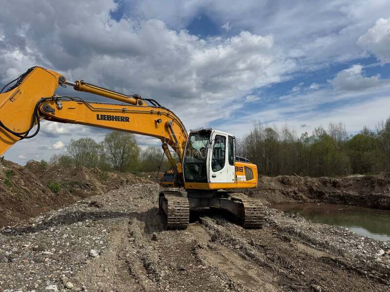 Liebherr 916