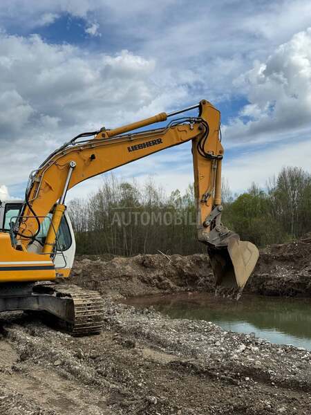 Liebherr 916