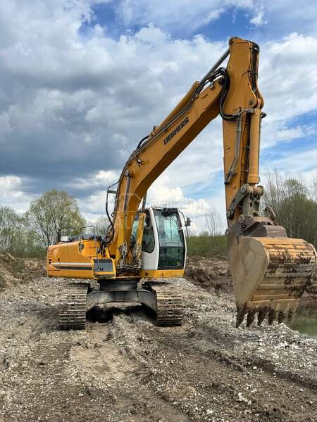 Liebherr 916
