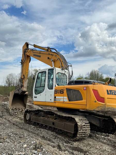 Liebherr 916