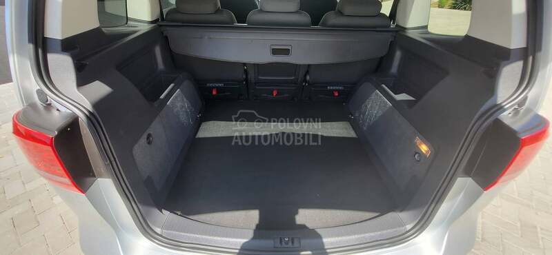 Volkswagen Touran 2.0tdi/NA.VI
