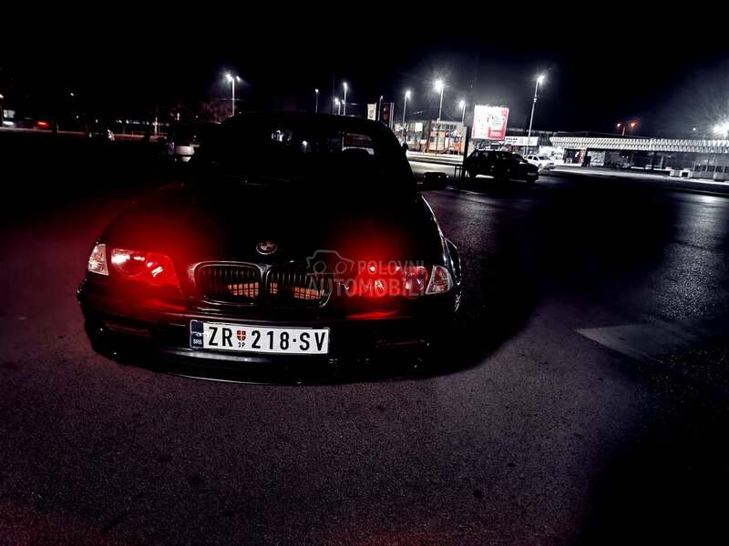 BMW 318 1.8i