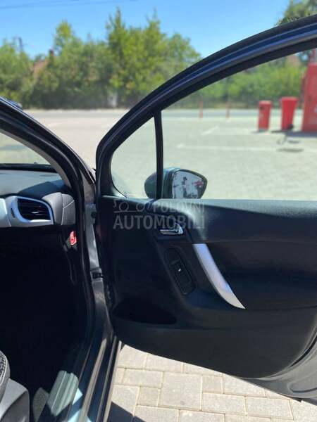 Citroen C3 P A N O