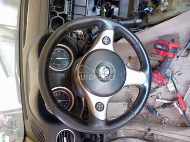 volan za Alfa Romeo 159 od 2005. do 2010. god.