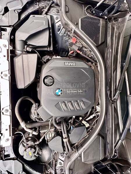 BMW 318 D