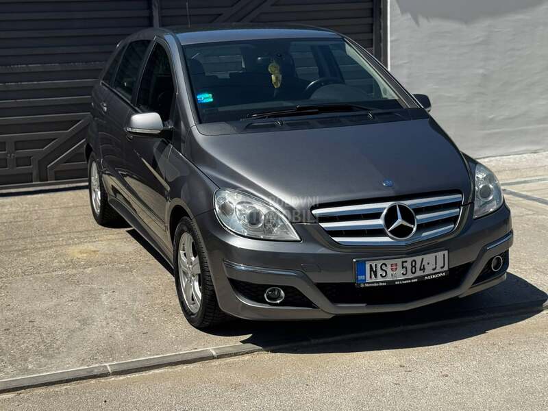 Mercedes Benz B 200 cdi/koza/6brz
