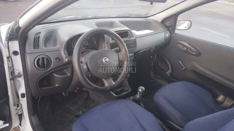 Fiat Punto 1.2, 8v