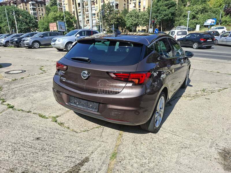 Opel Astra K 1,4 TURBO