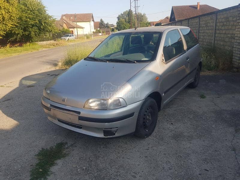 Fiat Punto 11 I 1998. god. -  kompletan auto u delovima