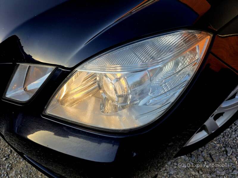 Mercedes Benz E 200 2.1CDi AUT FUL KOZA
