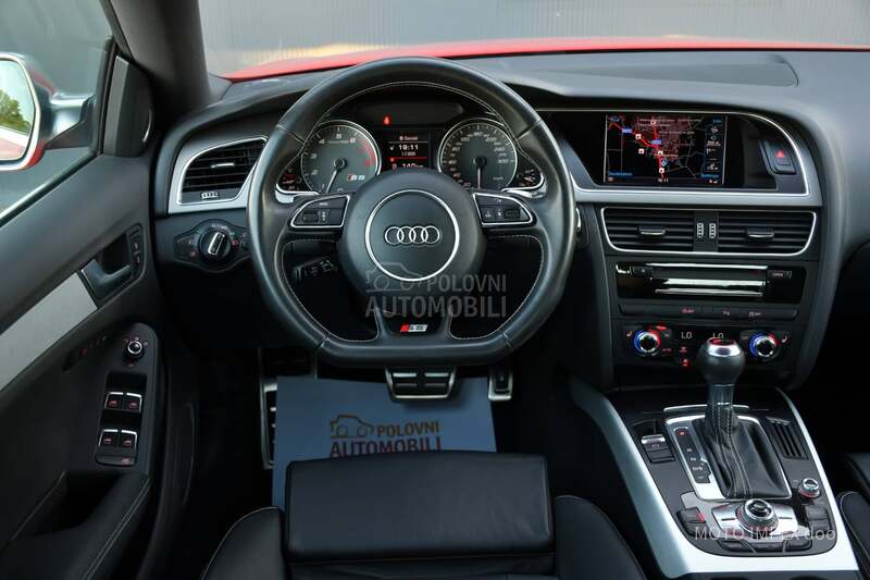 Audi S5 3.0 TFSI / V6 / CH