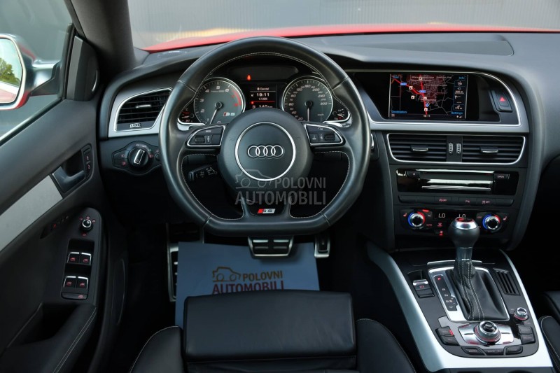 Audi S5 3.0 TFSI / V6 / CH