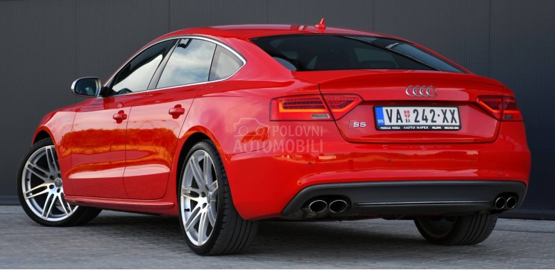 Audi S5 3.0 TFSI / V6 / CH