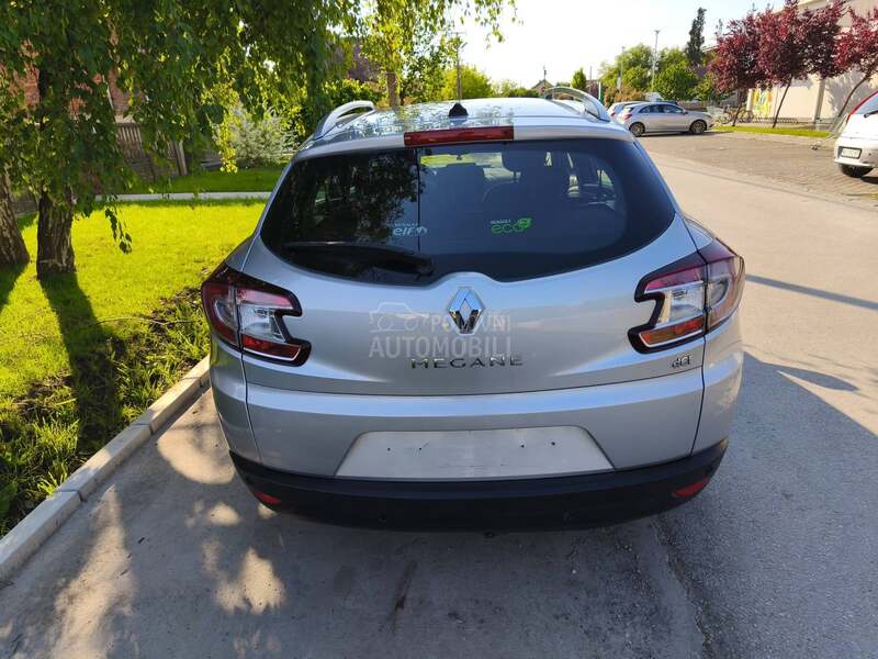 Renault Megane 1.5 dciN a v i/L e d