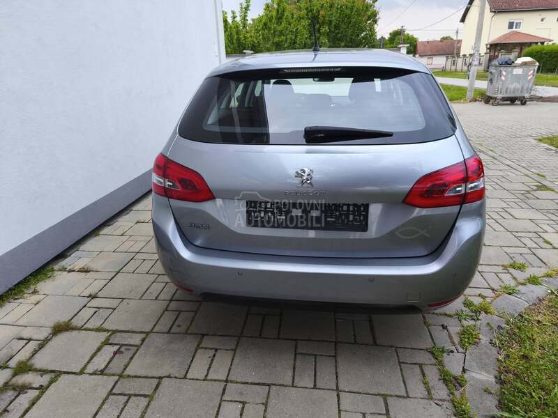 Peugeot 308 1.6 hdiLed/N a v i