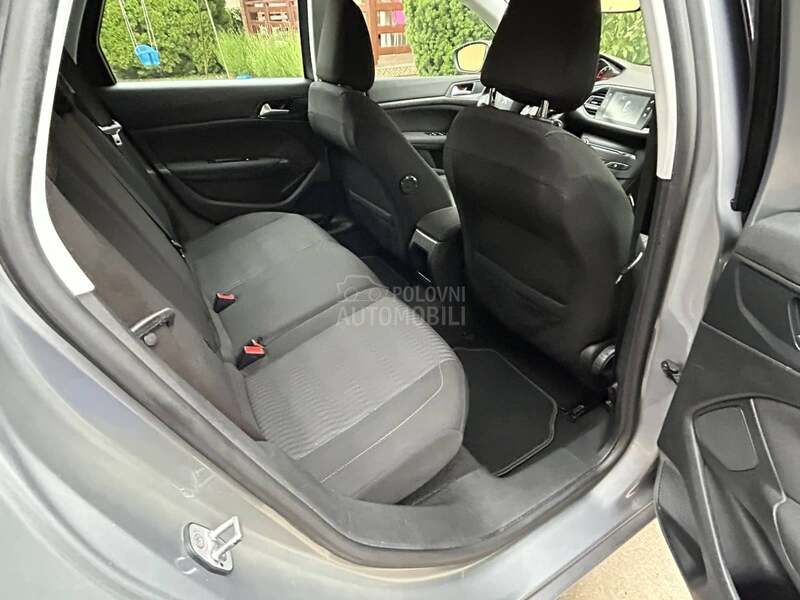 Peugeot 308 1.6 hdiLed/N a v i