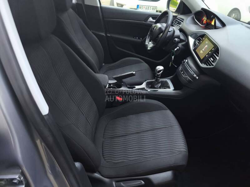 Peugeot 308 1.6 hdiLed/N a v i