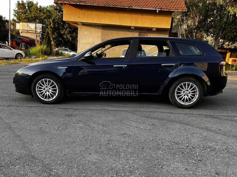 Alfa Romeo 159 