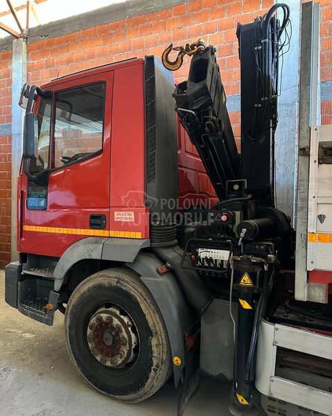 Iveco 260 E40 CURSOR 10