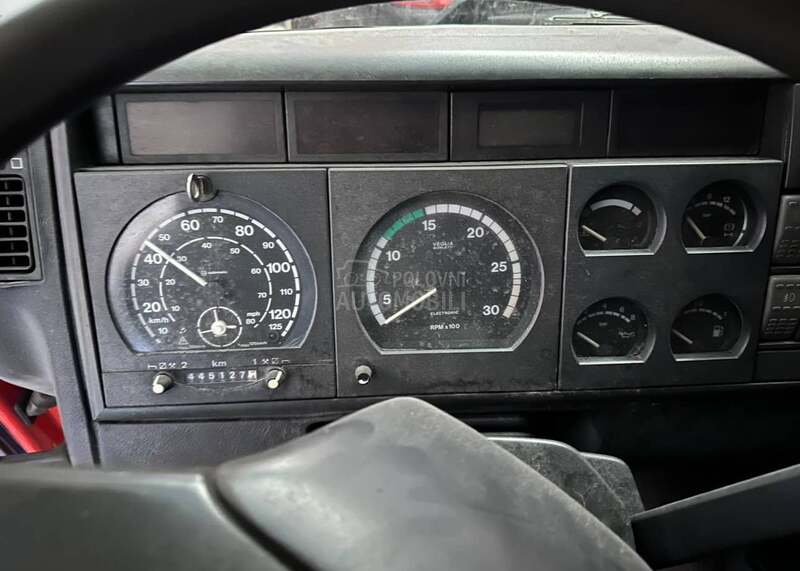 Iveco 260 E40 CURSOR 10