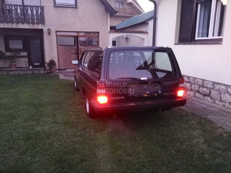 Volvo 245 