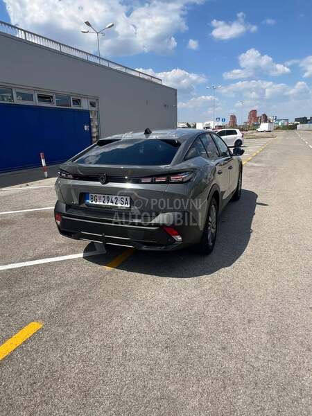 Peugeot 408 1.6 Allure  215hp