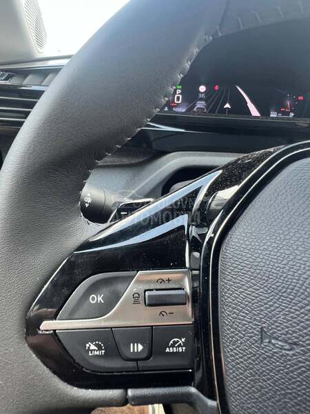 Peugeot 408 1.6 Allure  215hp