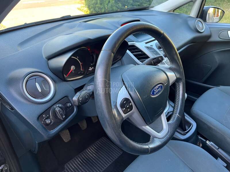 Ford Fiesta 1.4 OČUVANA 2012 CH