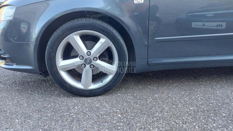 Audi A4 2.0 Tdi S-line