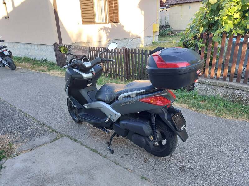 Yamaha Xmax X Max 250