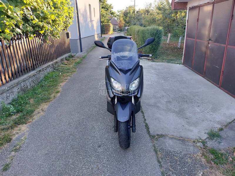 Yamaha Xmax X Max 250