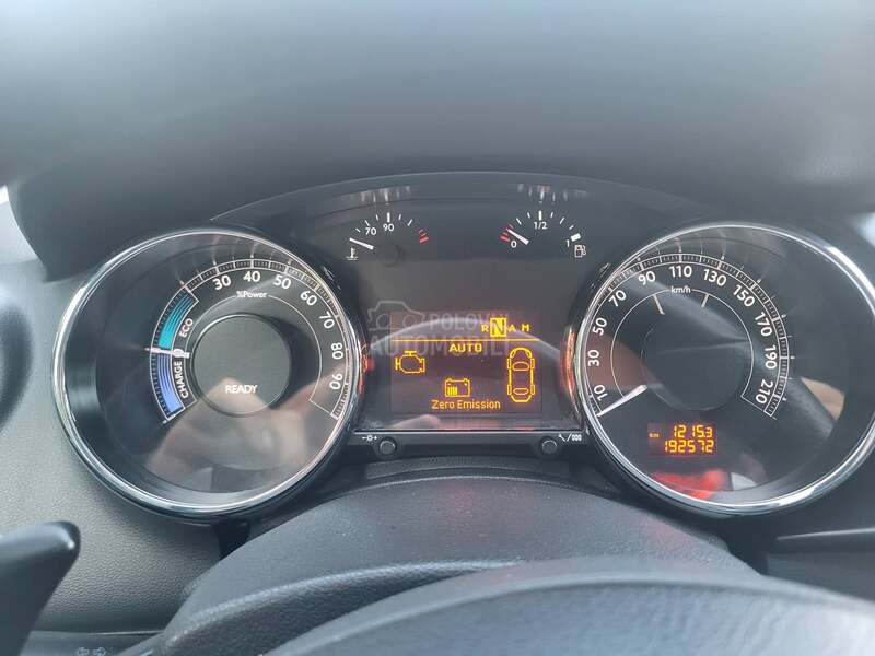 Peugeot 3008 Hybrid