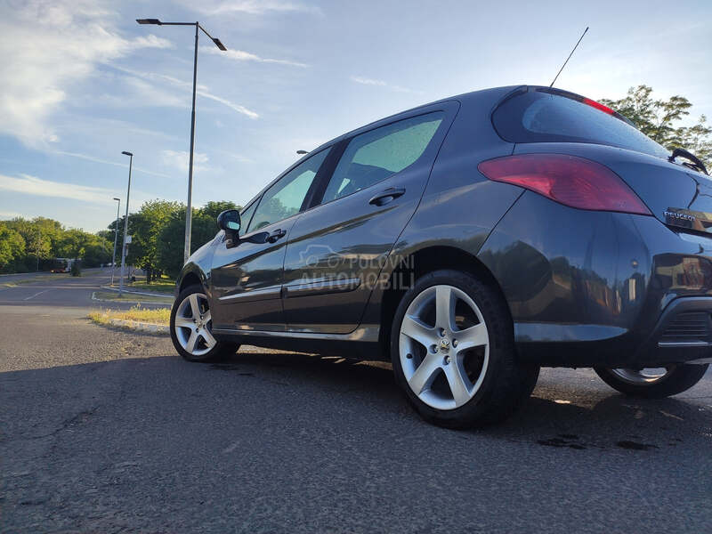 Peugeot 308 NAV,KOZA,PANO