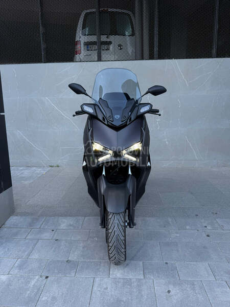 Yamaha Xmax 300 TechMax 2025