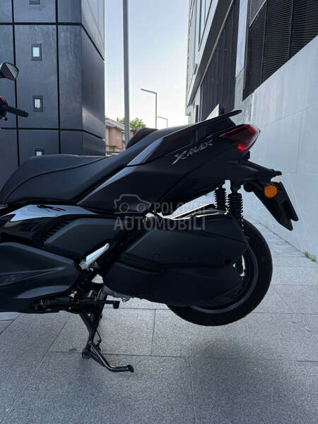 Yamaha Xmax 300 TechMax 2025