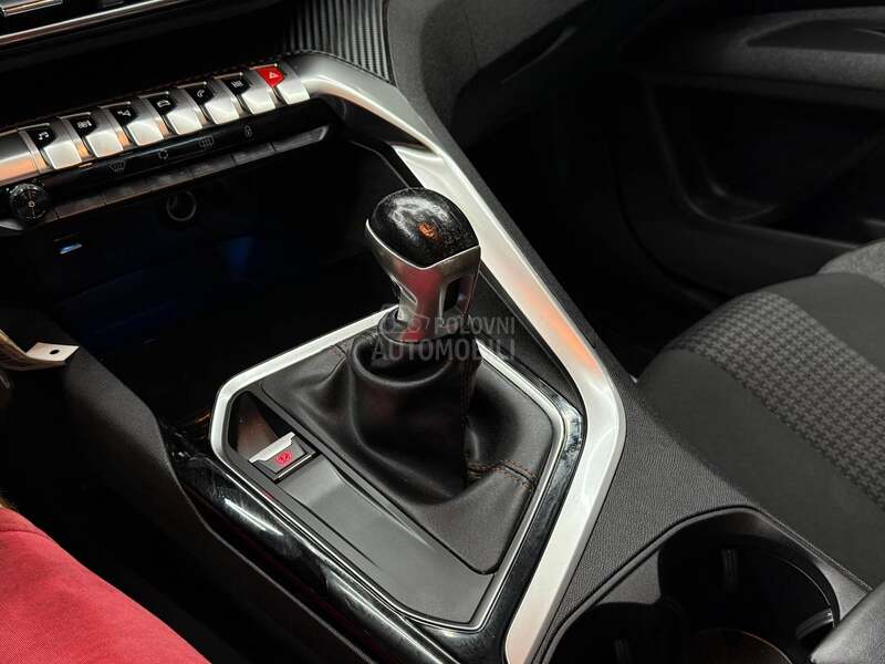 Peugeot 3008 1.5HDI/KA0 N0V