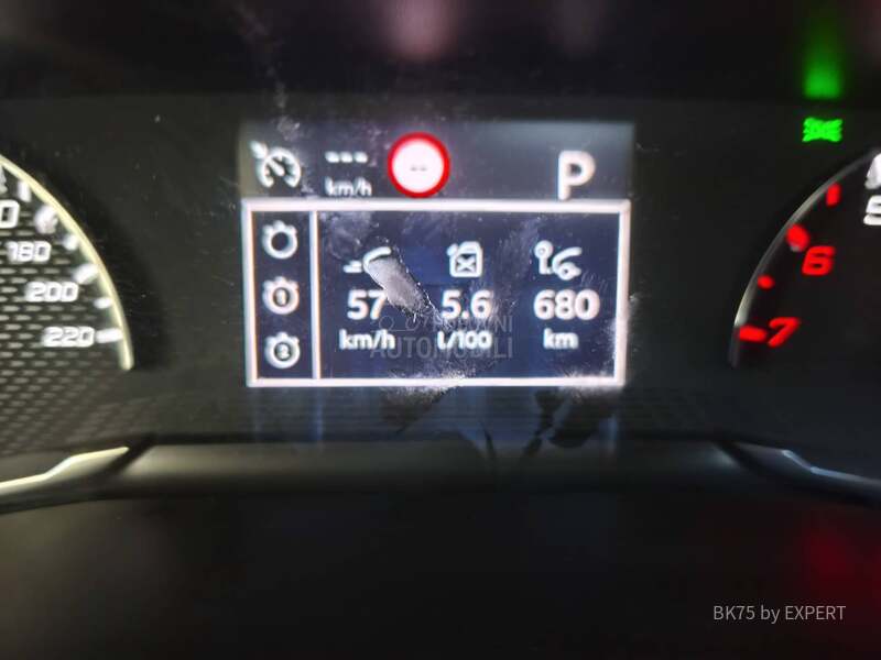 Peugeot 2008 REZERVISA.N 1.5 8b
