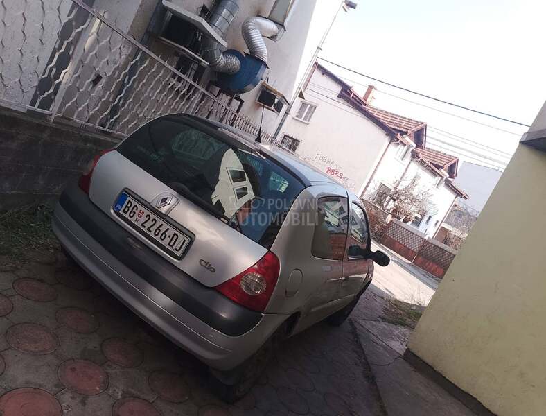 Renault Clio 