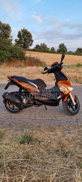 Gilera RUNNER  ST 125 CH
