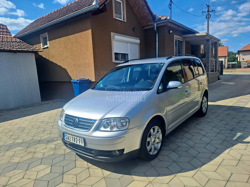 Volkswagen Touran 2.0tdi