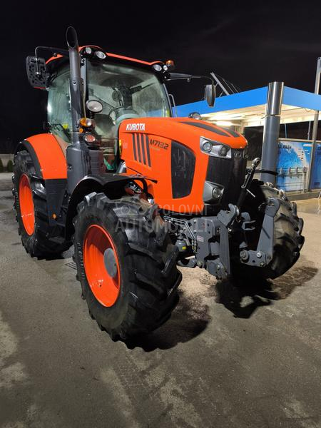 Kubota M7132 Premium