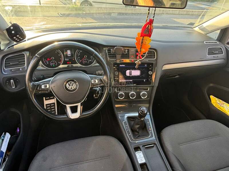 Volkswagen Golf 7 1.4 metan
