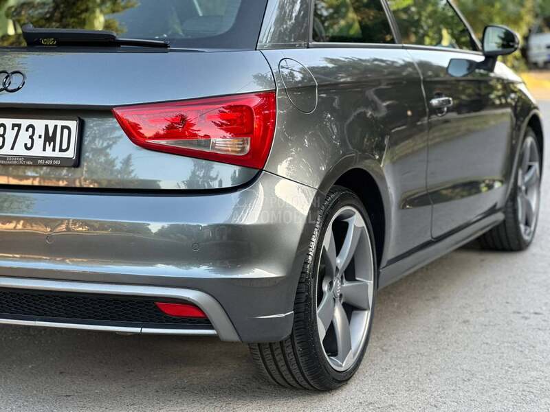 Audi A1 