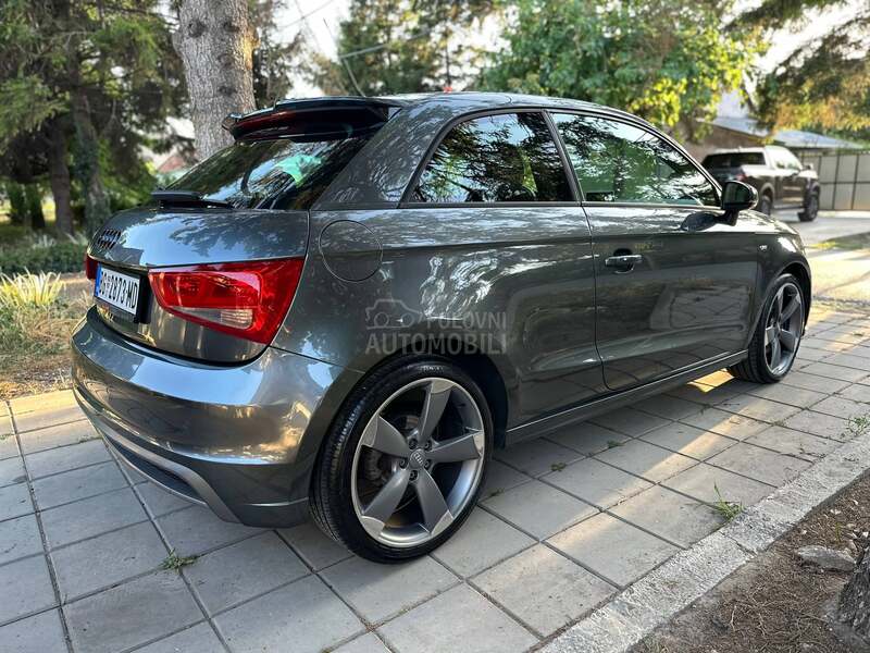 Audi A1 