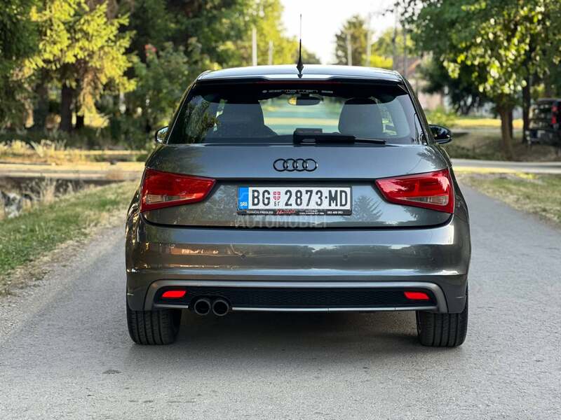 Audi A1 