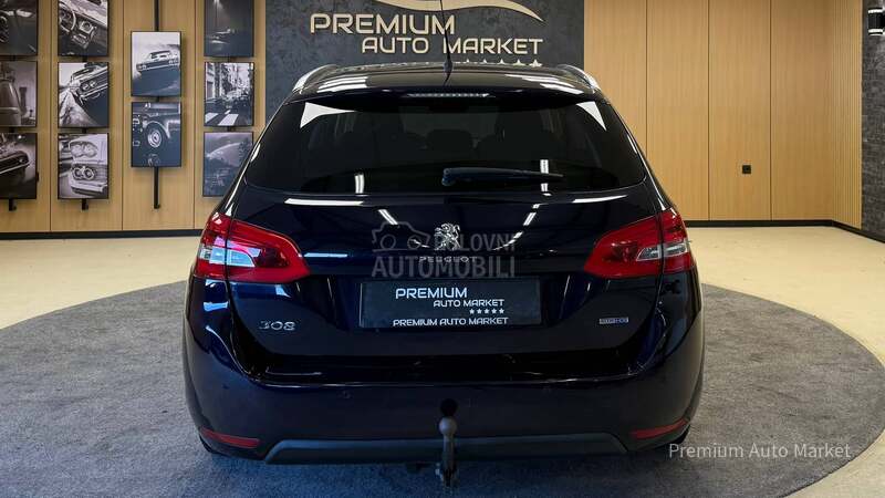 Peugeot 308 //1.6 HDI//PANO/FUL