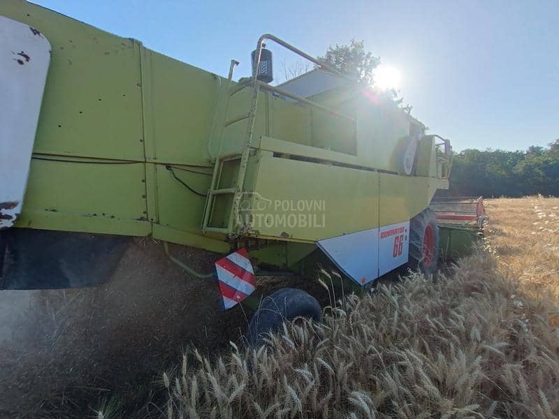 Claas Dominator 66